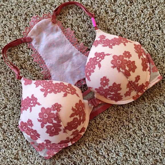 PINK Victoria's Secret Other - PINK Victoria’s Secret Push-Up Bra - 32D